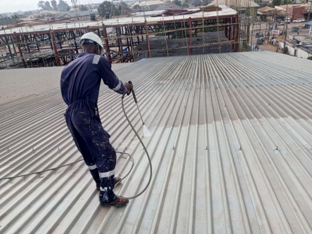 Aluminum roof washing