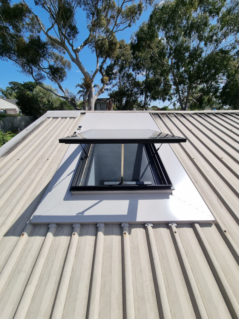 Skylight roofing